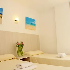 Avenida - Mc 3* Ibiza